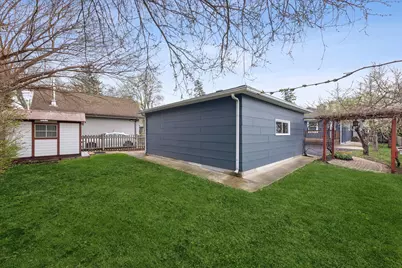 123 E Columbia Avenue, Elmhurst, IL 60126 - Photo 19