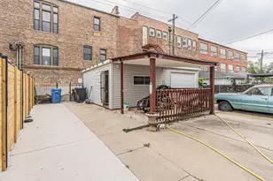 2441 N Hamlin Ave, Chicago, IL 60647 - Photo 31