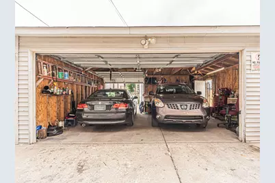 2441 N Hamlin Avenue, Chicago, IL 60647 - Photo 29