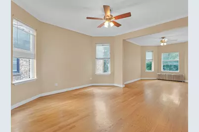 2441 N Hamlin Avenue, Chicago, IL 60647 - Photo 3