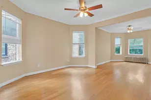 2441 N Hamlin Ave, Chicago, IL 60647 - Photo 3