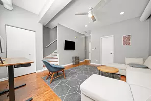 2231 N Lister Ave, Chicago, IL 60614 - Photo 13