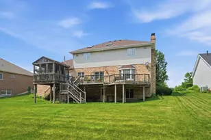 7651 Steeple Chase Dr, Frankfort, IL 60423 - Photo 35