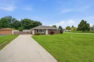 16306 S Ellna Ct, Plainfield, IL 60586 - Photo 3