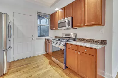 4117 N Sheridan Road #2N, Chicago, IL 60613 - Photo 9