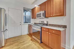 4117 N Sheridan Rd, Chicago, IL 60613 - Photo 9