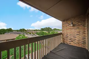 10420 Circle Dr, Oak Lawn, IL 60453 - Photo 21