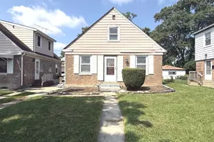 744 Gardner Rd, Westchester, IL 60154 - Photo 1