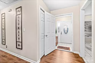 2004 Hawthorne Ct, Plano, IL 60545 - Photo 3