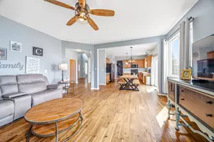 2203 Seaton Ave, Joliet, IL 60431 - Photo 11
