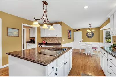 26425 N Pheasant Run, Mundelein, IL 60060 - Photo 23