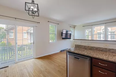 7509 Frontage Road, Skokie, IL 60077 - Photo 11