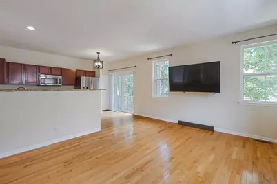 7509 Frontage Road, Skokie, IL 60077 - Photo 5