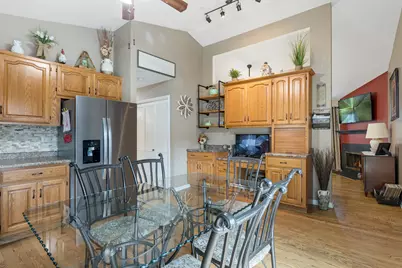 1507 Sunset Drive, McHenry, IL 60051 - Photo 9
