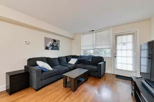 2501 W Touhy Ave, Chicago, IL 60645 - Photo 3