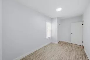 2433 W 46th Pl, Chicago, IL 60632 - Photo 25