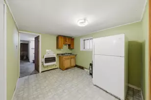 2433 W 46th Pl, Chicago, IL 60632 - Photo 33