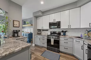 111 Terra Meadow Cir, Volo, IL 60020 - Photo 11