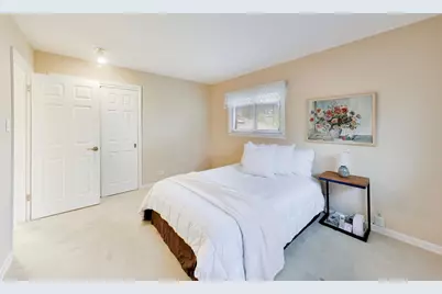 301 S Yale Avenue, Arlington Heights, IL 60005 - Photo 17