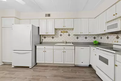 900 S River Road #4F, Des Plaines, IL 60016 - Photo 11