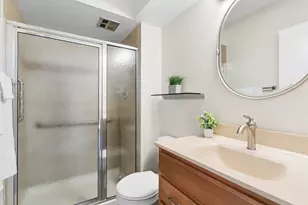 900 S River Rd, Des Plaines, IL 60016 - Photo 17