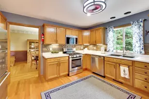 3860 Crabapple Ln, Wonder Lake, IL 60097 - Photo 9