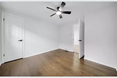 7823 Moody Avenue, Burbank, IL 60459 - Photo 7