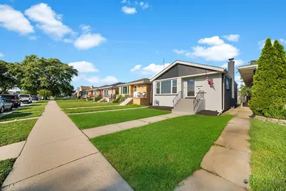 7823 Moody Avenue, Burbank, IL 60459 - Photo 3