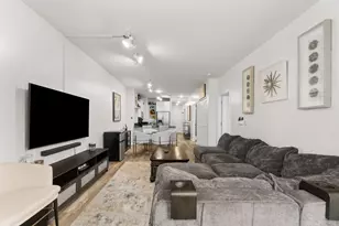 520 N Halsted St, Chicago, IL 60642 - Photo 3