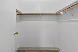 824 W College Blvd, Addison, IL 60101 - Photo 9