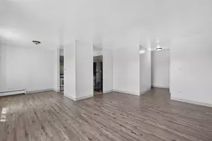 824 W College Blvd, Addison, IL 60101 - Photo 3