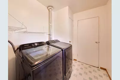 2205 220th Street, Sauk Village, IL 60411 - Photo 21