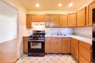 2205 220th St, Sauk Village, IL 60411 - Photo 7