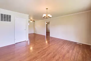2205 220th St, Sauk Village, IL 60411 - Photo 5