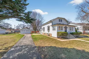 156 Wille Ave, Wheeling, IL 60090 - Photo 3