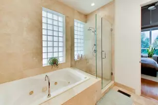 920 N Hermitage Ave, Chicago, IL 60622 - Photo 15