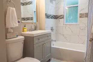 10820 S State St, Chicago, IL 60628 - Photo 9