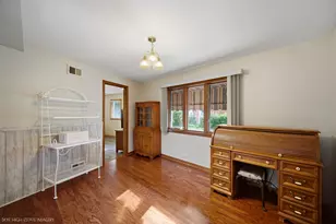 7411 W 109th Pl, Worth, IL 60482 - Photo 13