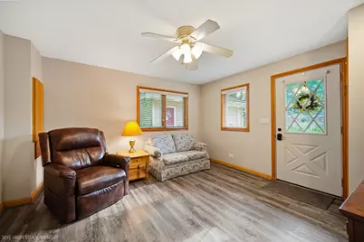 7411 W 109th Place, Worth, IL 60482 - Photo 11