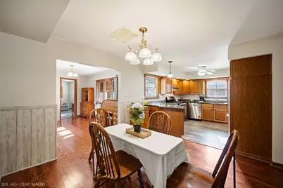 7411 W 109th Place, Worth, IL 60482 - Photo 9