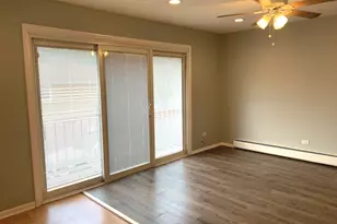 7300 S 78th Ave, Bridgeview, IL 60455 - Photo 3