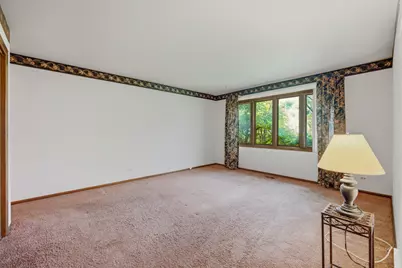 301 N Catino Court, Mount Prospect, IL 60056 - Photo 13