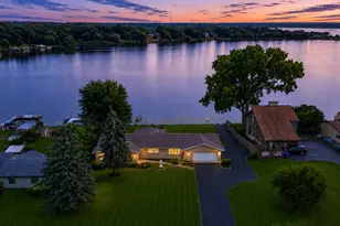 36897 N Nathan Hale Dr, Lake Villa, IL 60046 - Photo 43