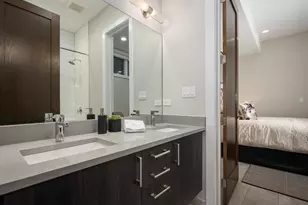 946 N Honore St, Chicago, IL 60622 - Photo 23