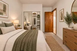 550 W Surf St, Chicago, IL 60657 - Photo 23