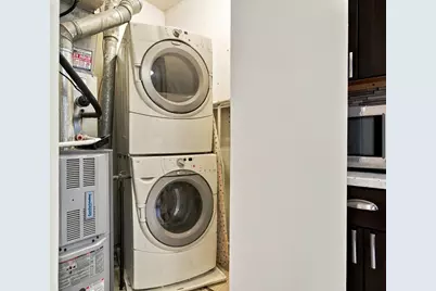 550 W Surf Street #117, Chicago, IL 60657 - Photo 29