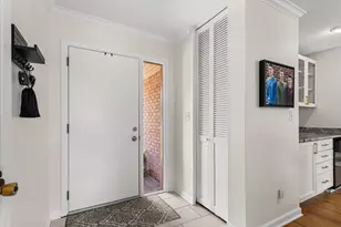 4 Fields E, Champaign, IL 61822 - Photo 5