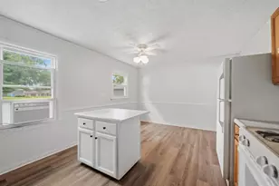 505 S 10th St, Oregon, IL 61061 - Photo 13