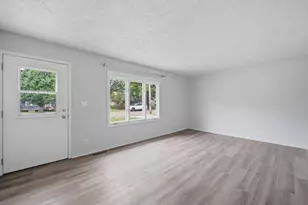 505 S 10th St, Oregon, IL 61061 - Photo 9