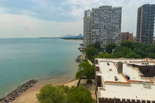 6301 N Sheridan Rd, Chicago, IL 60660 - Photo 3